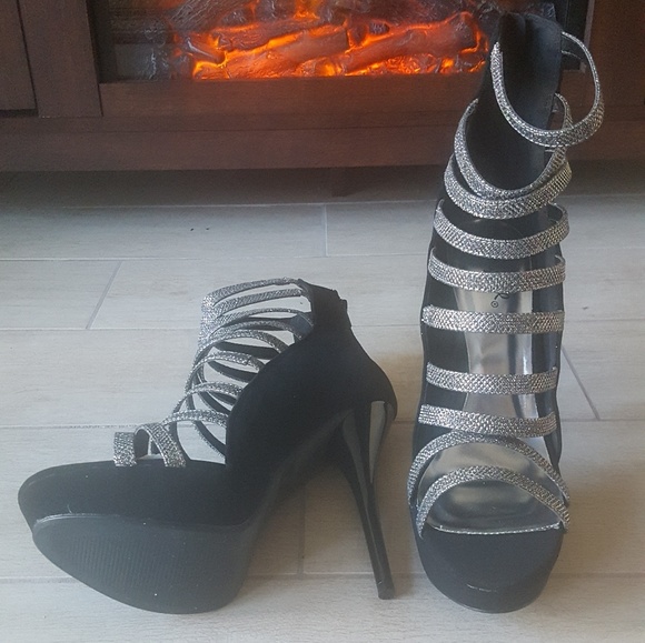 *BRAND NEW* Qupid Platform Pumps - Picture 4 of 7